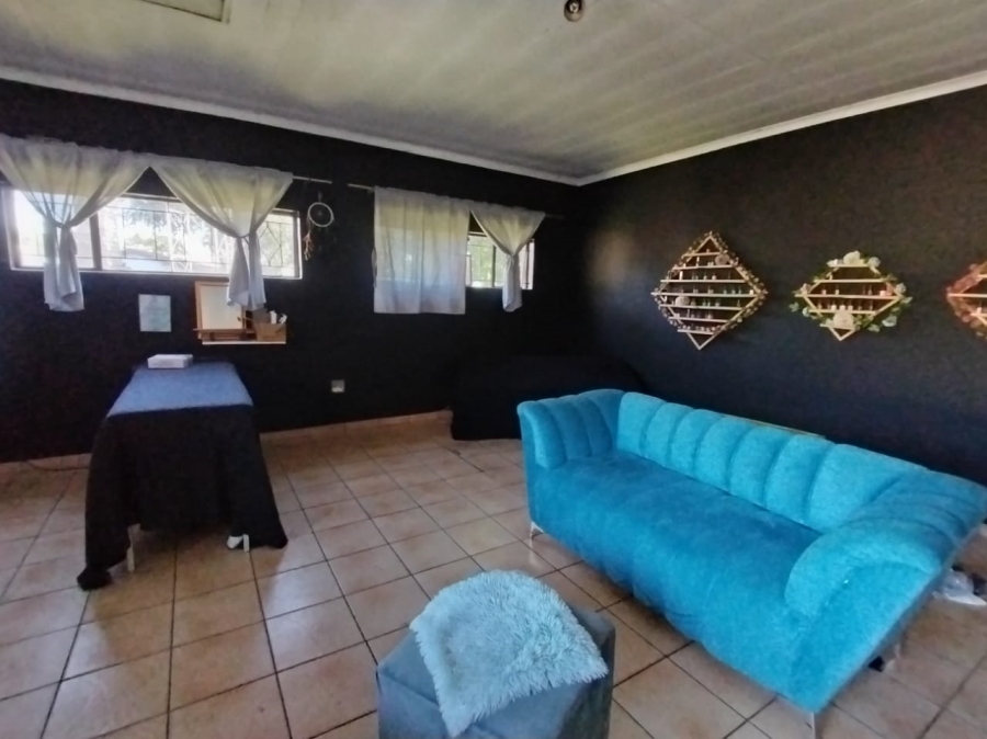 3 Bedroom Property for Sale in Rustenburg Central North West